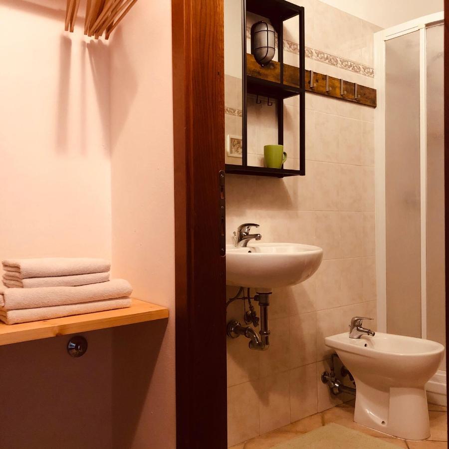 Anitta GuestHouse Castagneto Carducci Extérieur photo